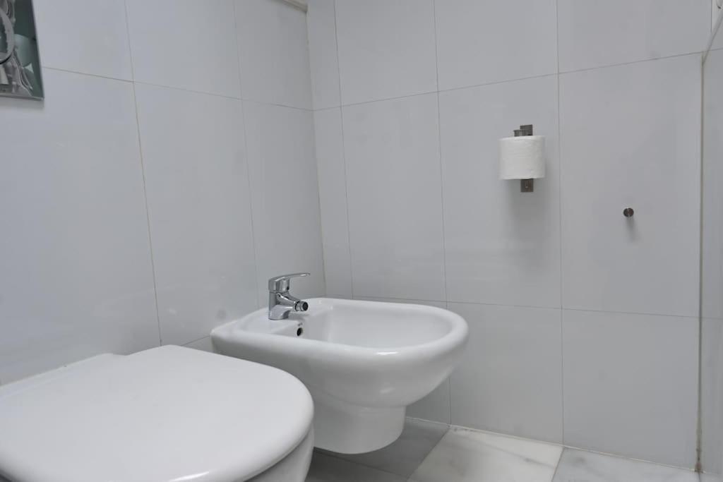 For You Rentals Apartamento Temporal Con Encanto A Pocos Metros Del Sol Myr13 Madrid Ngoại thất bức ảnh