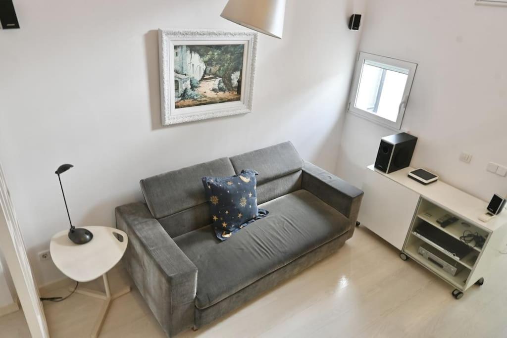 For You Rentals Apartamento Temporal Con Encanto A Pocos Metros Del Sol Myr13 Madrid Ngoại thất bức ảnh