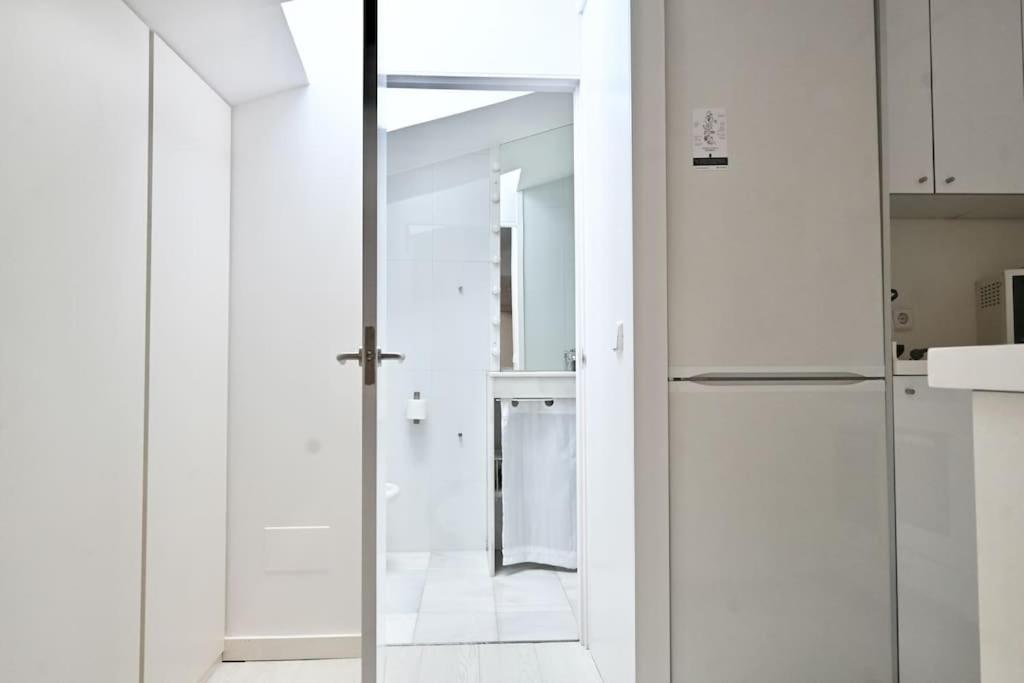 For You Rentals Apartamento Temporal Con Encanto A Pocos Metros Del Sol Myr13 Madrid Ngoại thất bức ảnh